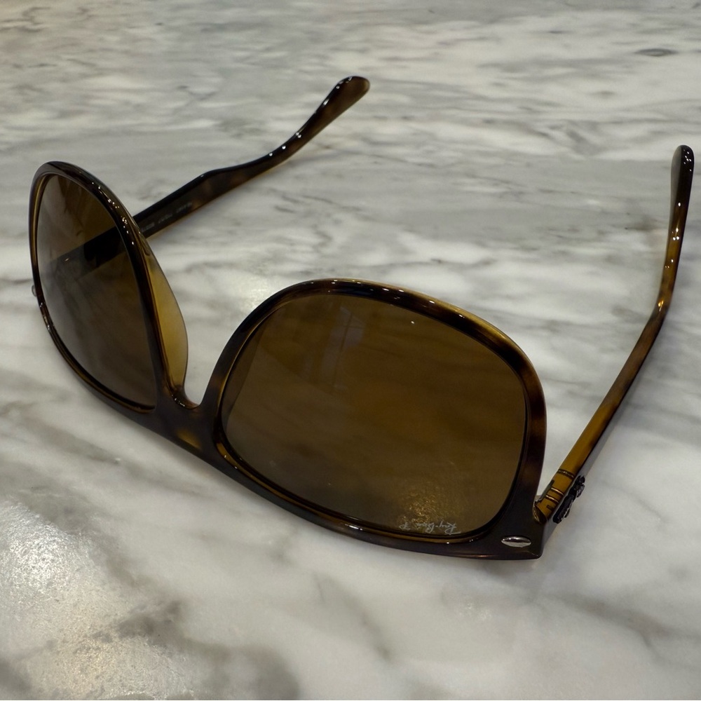 Ray-Ban Tortoise Shell Sunglasses